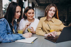 Wybór odpowiedniego laptopa to często nie lada wyzwanie